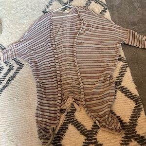 Love Stich, short sleeve stripped cardigan
